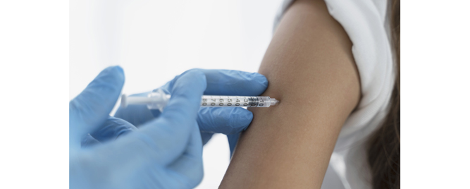 Većom dozom vakcine protiv gripa i rizik od hospitalizacija: suprotni rezultati dve studije