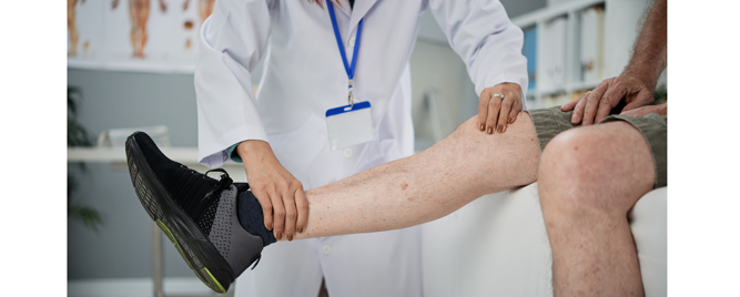 Simptomatska infraingvinalna arterijska bolest: balon obložen lekom ili ne?