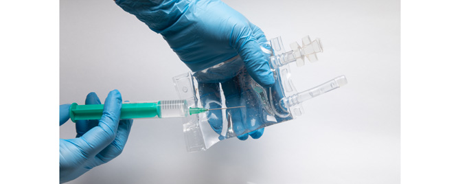 Da li se rezultati randomizovane studije potvrđuju u kliničkoj praksi? Azitromicin i carski rez